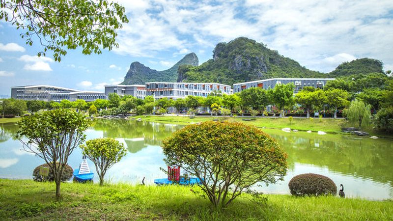 整流二极管型号大全：揭秘快恢复二极管的选型逻辑